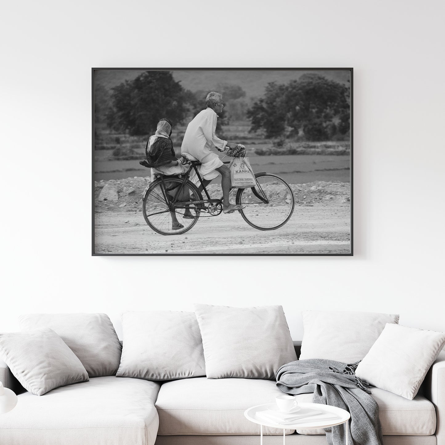 Couple indien sur un vélo, impression de photographie noir et blanc