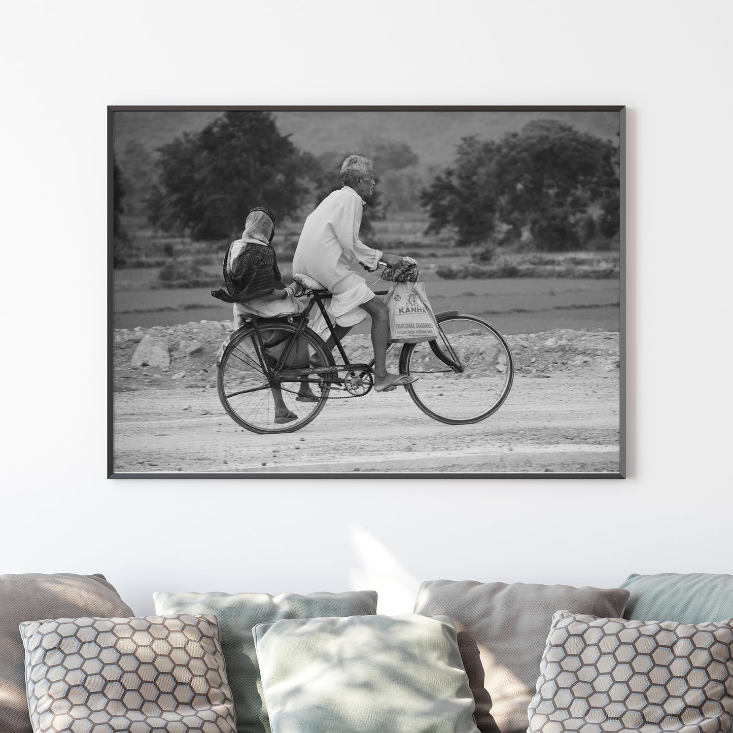 Couple indien sur un vélo, impression de photographie noir et blanc